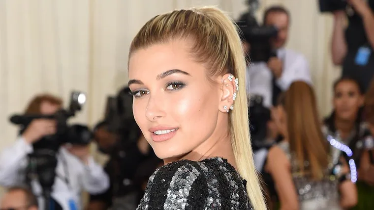 Hailey Baldwin Met Gala