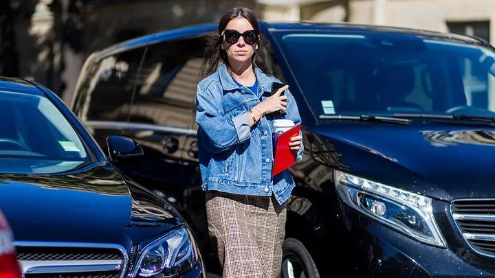 Street Style Paris Car