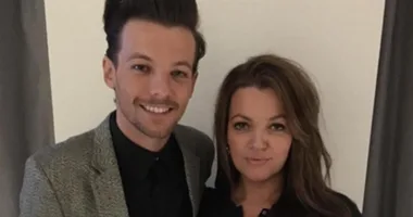 louis tomlinson opens up about mothers death