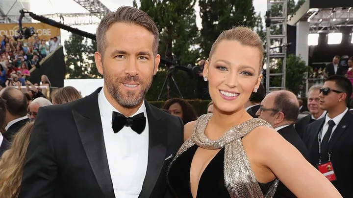 Ryan Reynolds Blake Lively at 2017 Golden Globes