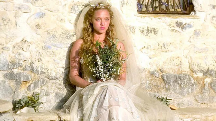 Amanda Seyfriend Wedding Dress