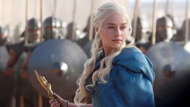 Emilia clarke teases game of thrones season 7