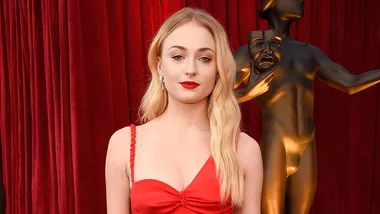 Sophie Turner SAG 2016 awards