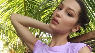 Bella Hadid selfie.