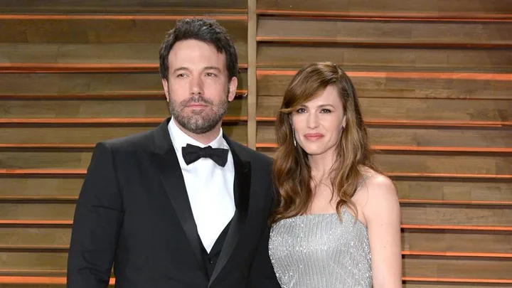 Jennifer Garner and Ben Affleck file for divorce