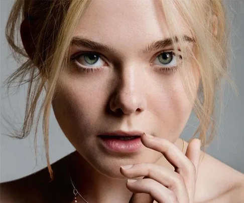 elle fanning tiffany