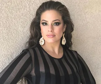 Ashley Graham. 