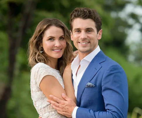 Matty J and Laura on The Bachelor Australia