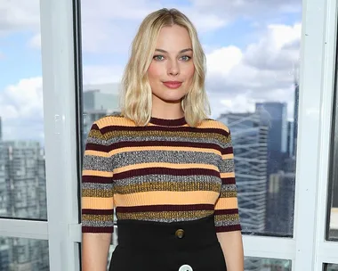 Margot Robbie.