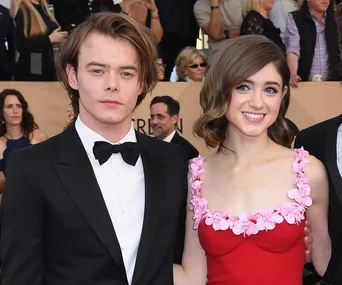 Natalia Dyer And Charlie Heaton.