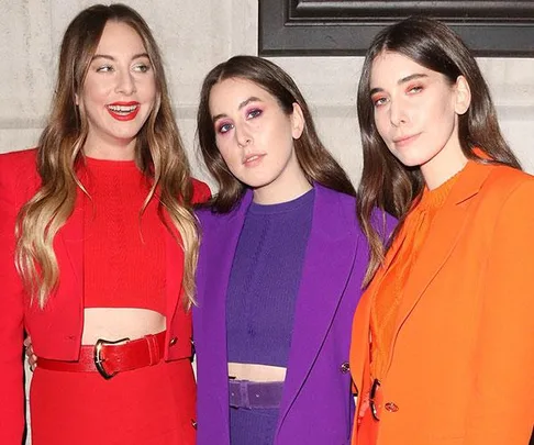 HAIM.