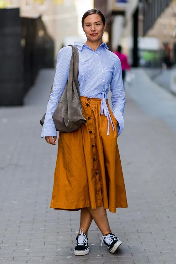 How To Wear Vans With Shorts, Dresses And Skirts How To Wear Vans With Shorts, Dresses And Skirts