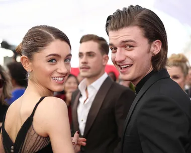 Natalia Dyer and Joe Keery at 2018 SAG Awards