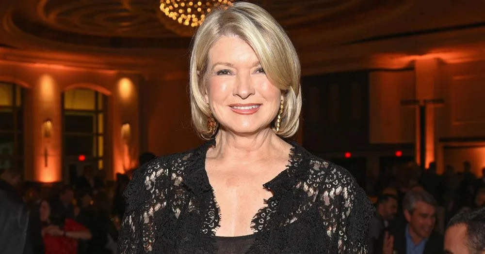 Internet Reacts to Glamorous Martha Stewart Throwback | ELLE