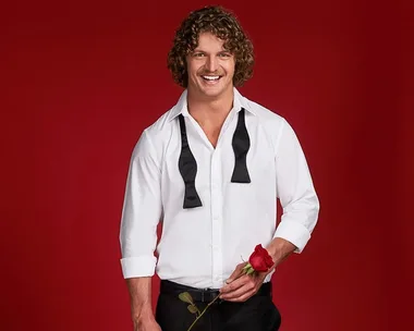 Nick Cummins Honey Badger Bachelor