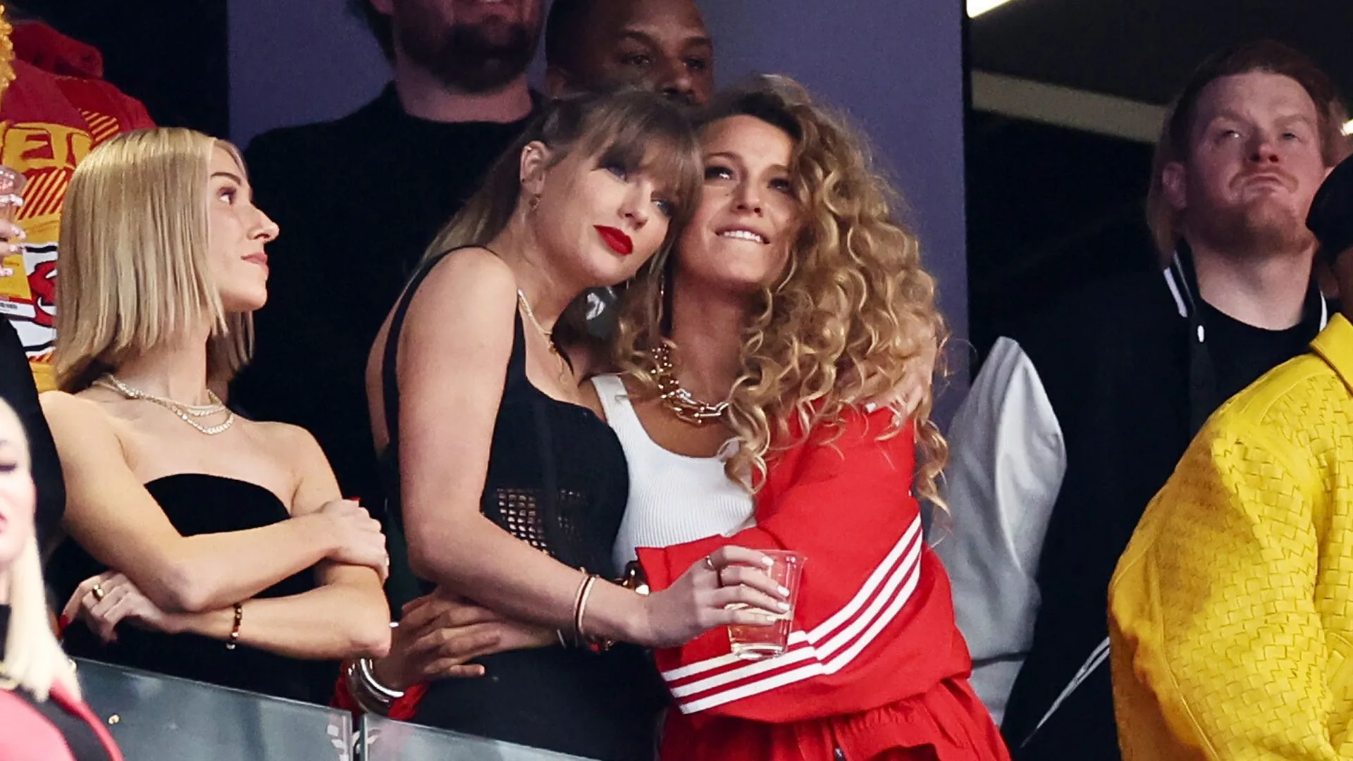 Blake Lively Shows Off Curly Hair At The Super Bowl