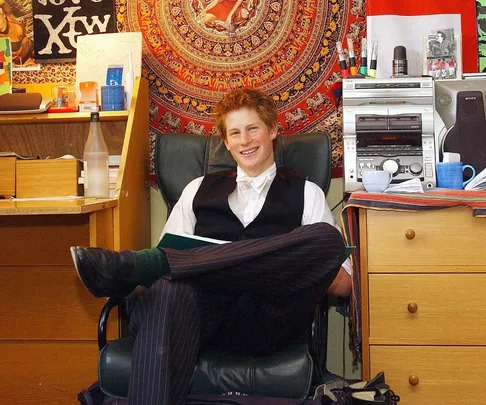 Prince Harry Eton Dorm Room