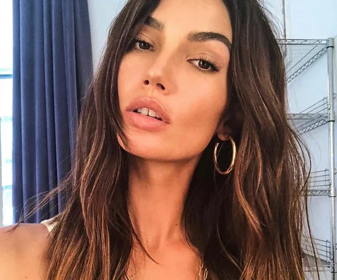 Lily Aldridge.