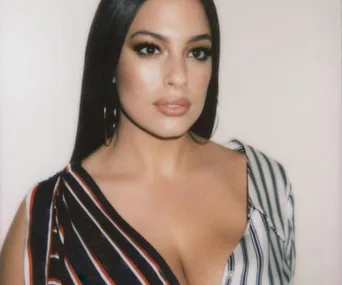 Ashley Graham. 