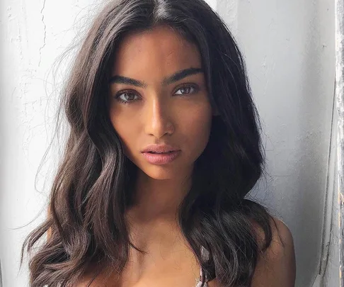 Kelly Gale.