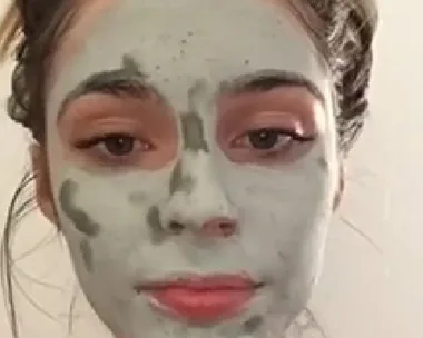 Watch a mud mask draw impurities to the skin’s surface