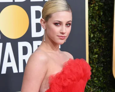 Lili Reinhart at the 2019 Golden Globes. 