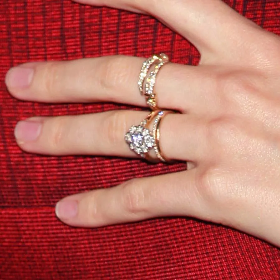 Katy Perry's Engagement Ring: All Its Celebrity Lookalikes