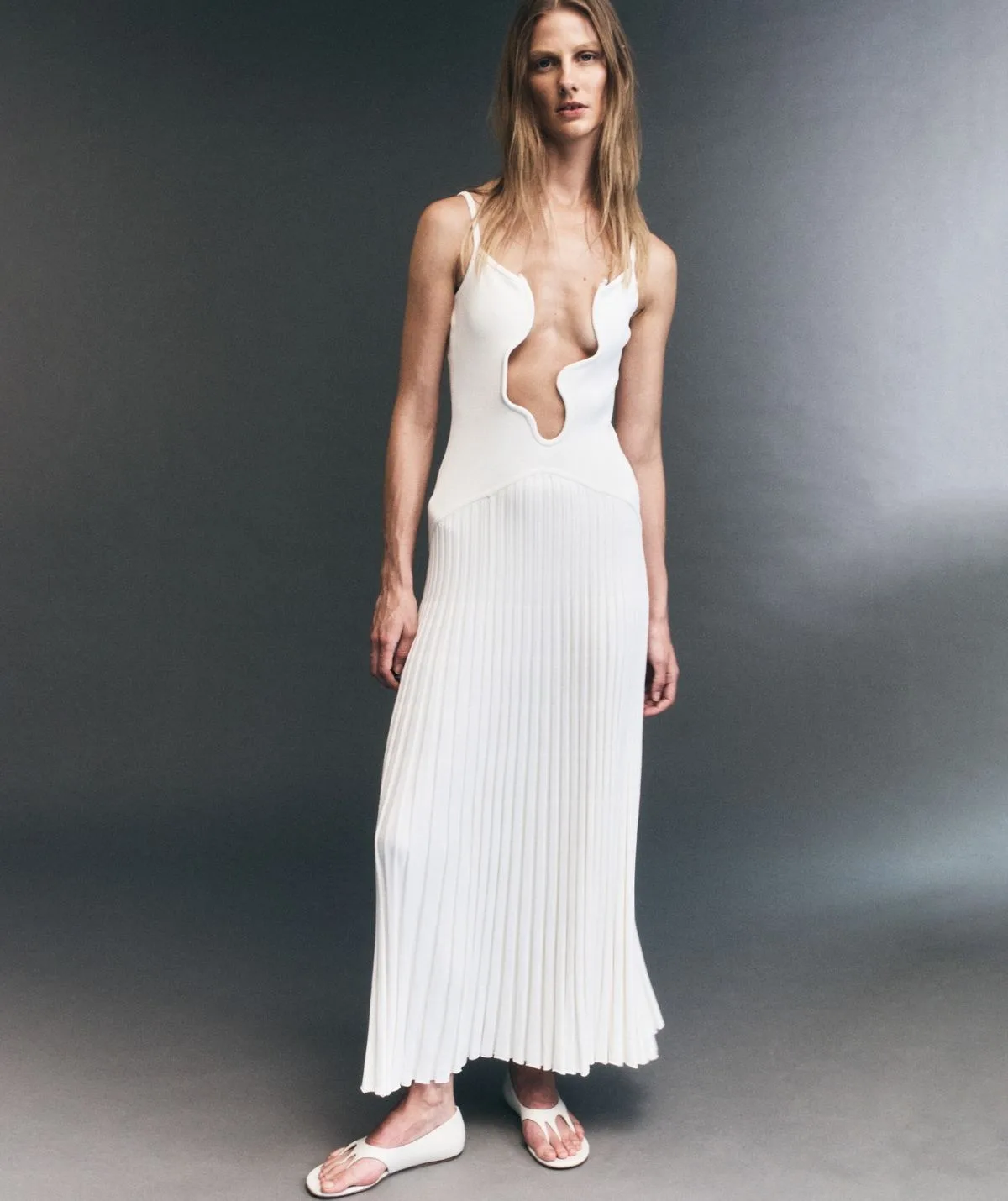 non backless dresses 10 Non-Bridal Wedding Dress Brands To Know