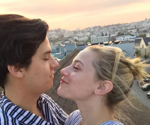 Lili Reinhart Cole Sprouse