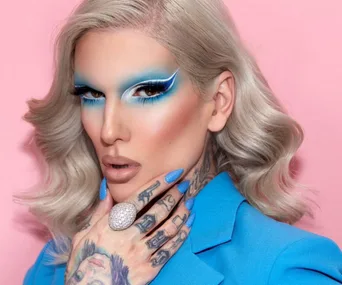 Jeffree Star. 