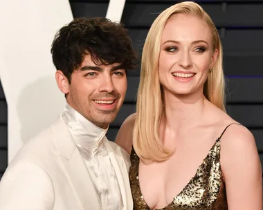 Sophie Turner 90s Spice Girl Outfit Joe Jonas