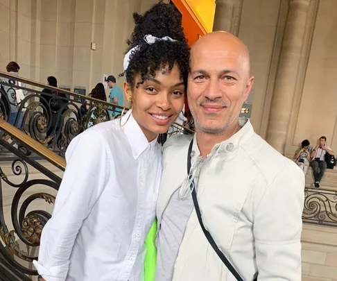 Yara Shahidi with her father