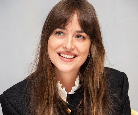 Dakota Johnson.