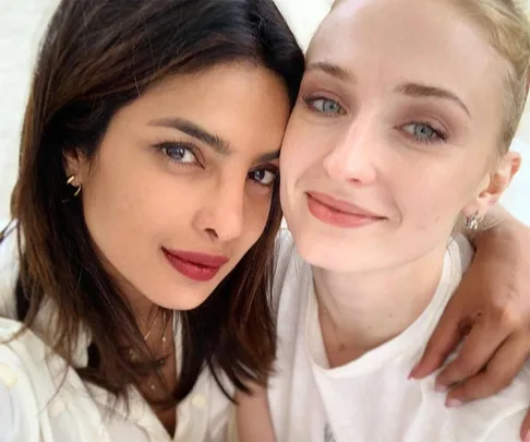 Priyanka Chopra and Sophie Turner.