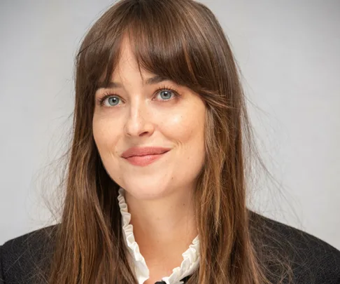 Dakota Johnson.