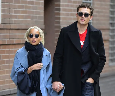 Zoe Kravitz and Karl Glusman.