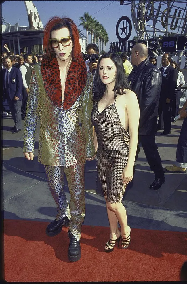 rose mcgowan dress McGowan's 1998 VMAs Dress: Designer, Why She Wore It Star Dress- love