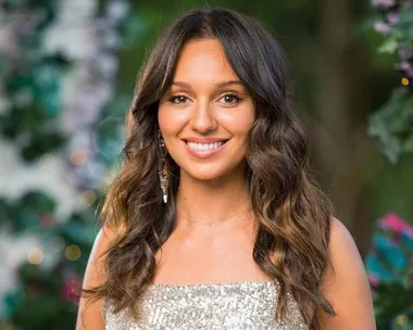 Bachelor Australia 2020 Bella Varelis Contracted To Be In Final 2.