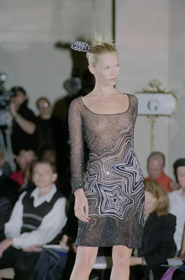 19 Sexy Fashion Shows The Fashion World Will Never Forget 19 Sexy Fashion Shows The Fashion World Will Never Forget