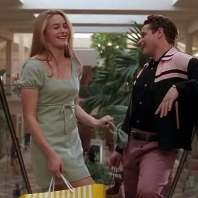 6 Cher Horowitz Outfits That Are Tragically Underappreciated 6 Cher Horowitz Outfits That Are Tragically Underappreciated