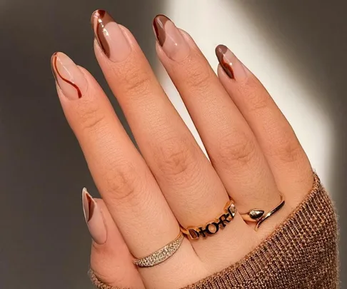 Chocolate whip manicure nail art trend 2021.