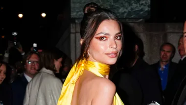 emily Ratajkowski yellow dress