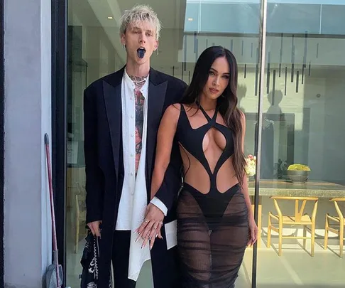 megan fox sheer mugler dress Megan Fox Wears Naked See-Through Dress to 2021 MTV VMAs with Machine Gun Kelly