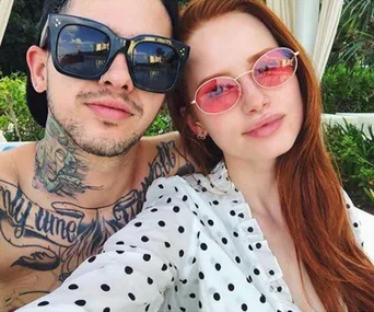 madelainde petsch boyfriend