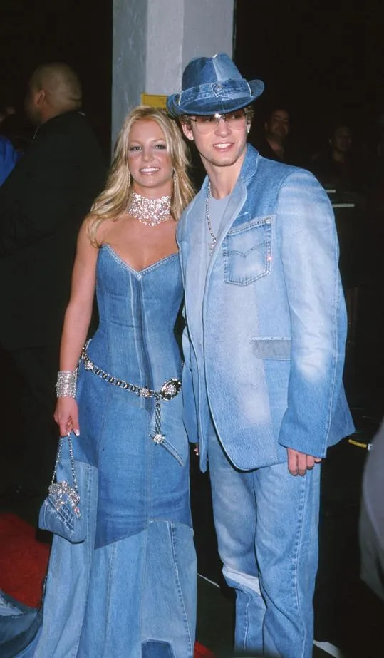 90s dress up couples 80s Fancy Men Women with Accessories 80s Shell Suit 80s 90s Fancy Dress Costumes for Men Stag Do Outfit Disco 80s Dress Costume Hip Hop Retro Tracksuit Adult 35 Best '90s Costume Ideas