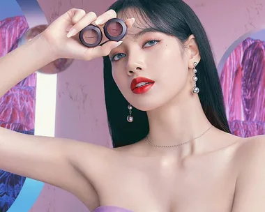 BLACKPINK’s Lisa Is Launching Her First Makeup Collection With MAC Cosmetics And It’s Dropping Soon