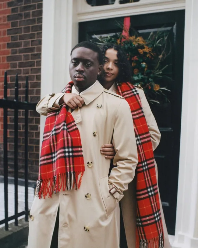 raincoats women burberry