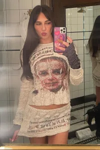 10 Celebrities You Must Follow On Depop To Up Your Style
