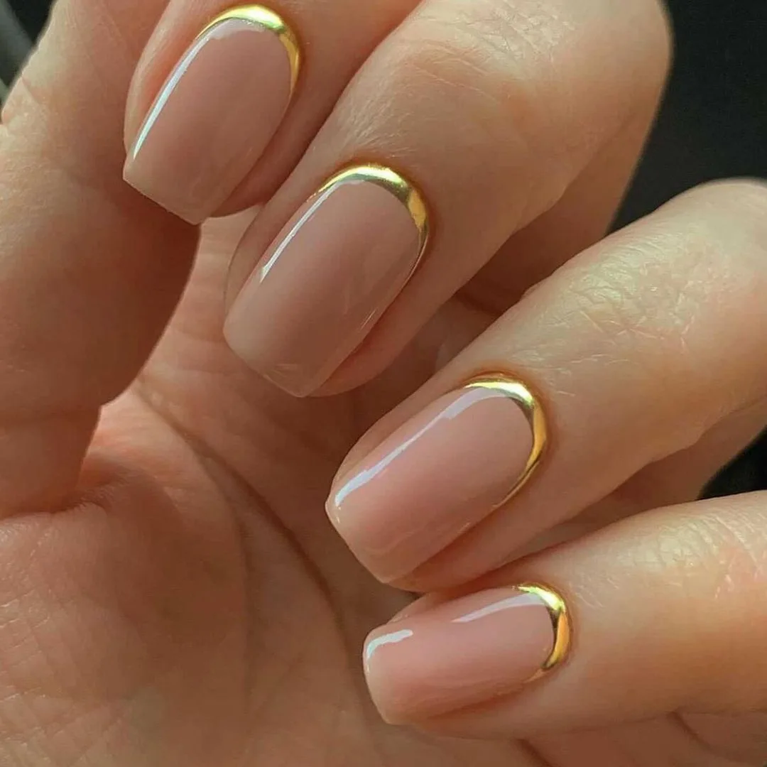 Swuared of manicure with chrome gold detail at base