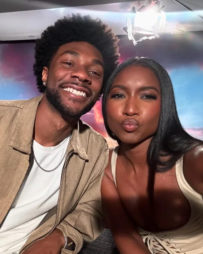 The ‘Outer Banks’ Cast’s Boyfriends & Girlfriends In Real Life